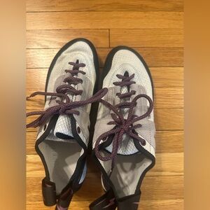 Evolv Elektra Lace Women’s Climbing Shoe *new*